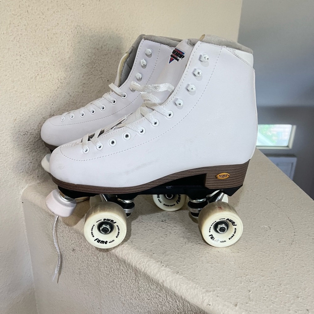 Sure-Grip White Fame Roller Skates for Women - Made of Nylon Womens 9